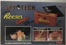 Spy Tech Working Toy Kodak 110 Reese's Peanut Cup Candy Tyco Bond 007 SEALED