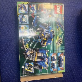 Lego Alien Conquest EARTH DEFENSE HQ Set 7066 Alien Clinger Trooper Minifigs New