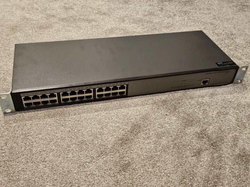 HP 1620-24G GigaBit Switch With RackMount Brackets JG913A HPE GBit OfficeConnect