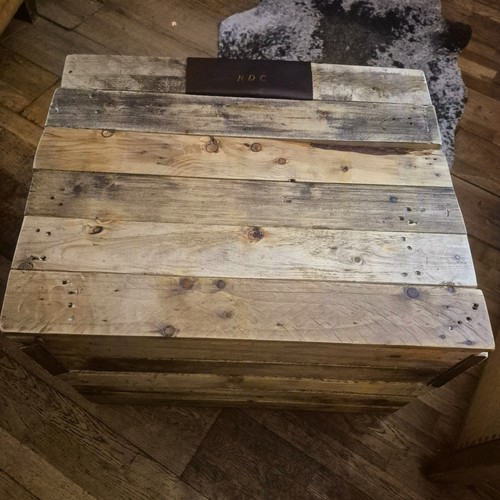 Personalised Wooden Chests Xx - Picture 1 of 3