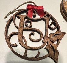 Wood Vine Letter  U   Initial Monogram Wood Christmas Ornament 4  