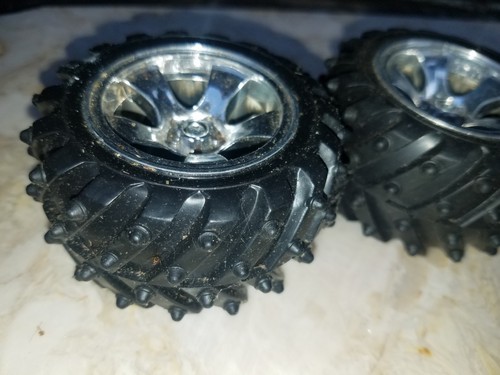 Set 4 Wheels & Tires 3" Dia. x 1.50" wide for Remote Control Monster Truck - Picture 3 of 4