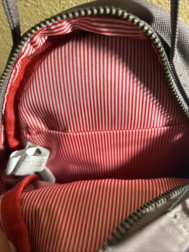 Herschel Supply Company Nova Mini Rucksack 9L Style 10501 - Bild 2 von 9