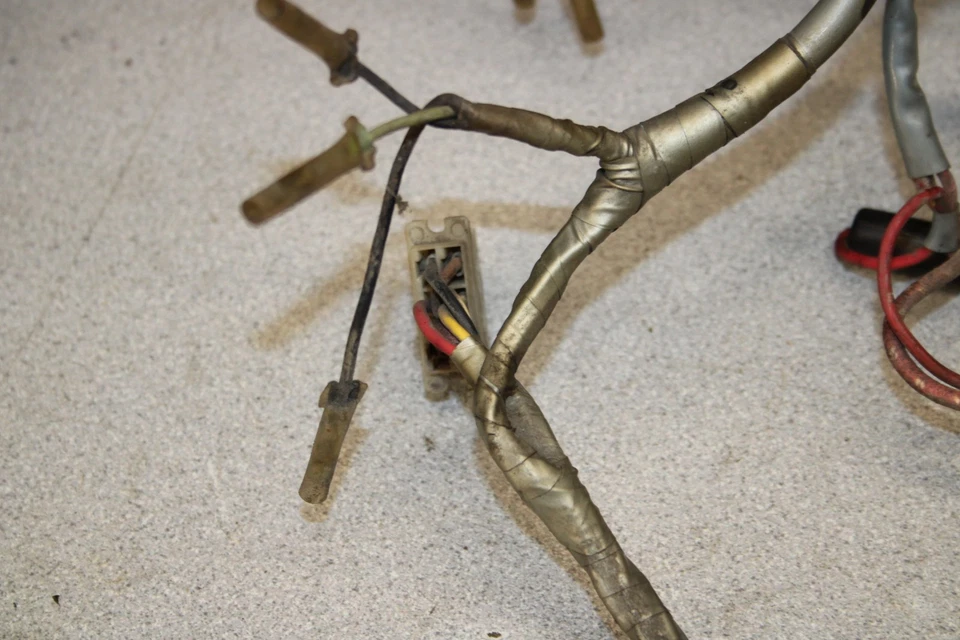 1965 Honda CB160 Sport chicote de fios do motor principal tear de fio do motor m1-2720.abq - Imagem 4 de 4