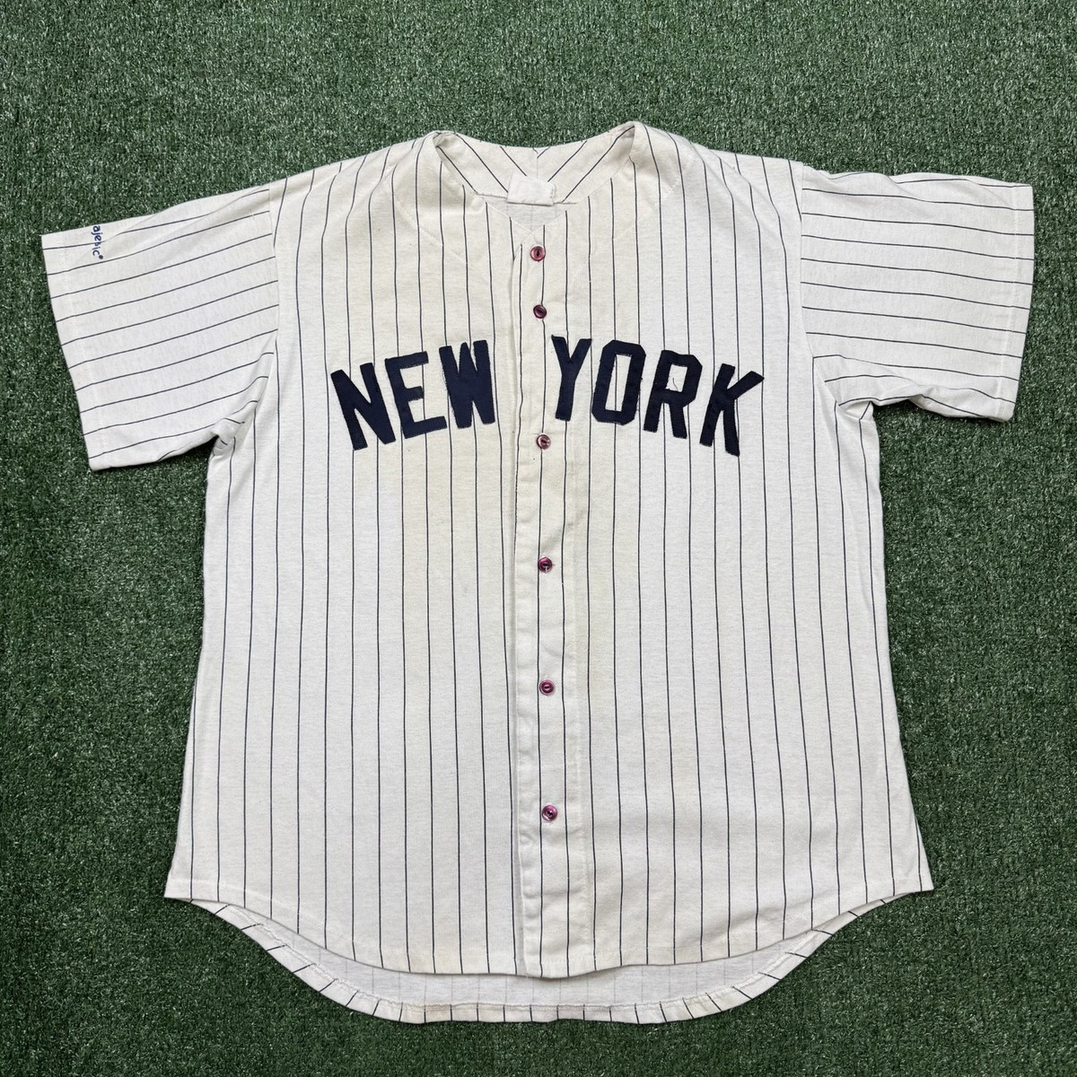 Vintage NY Yankees Jersey Men's Size L White Majestic MLB Baseball