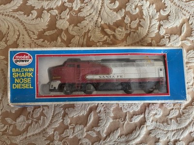 MODEL POWER HO #720 SANTA FE SHARK NOSE POWERED DIESEL