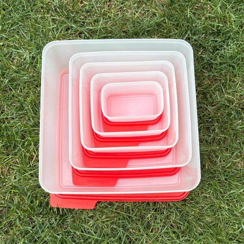TUPPERWEAR KEEP TABS NESTING STORAGE CONTAINERS 5 PIECE SET WITH RED LIDS - Picture 3 of 6