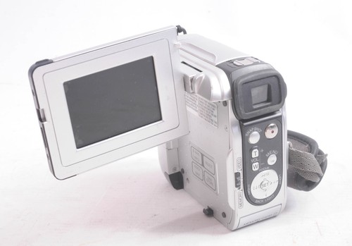 JVC GR-DX67EK Compact Handheld Mini DV Camcorder (Faulty) - Picture 2 of 4