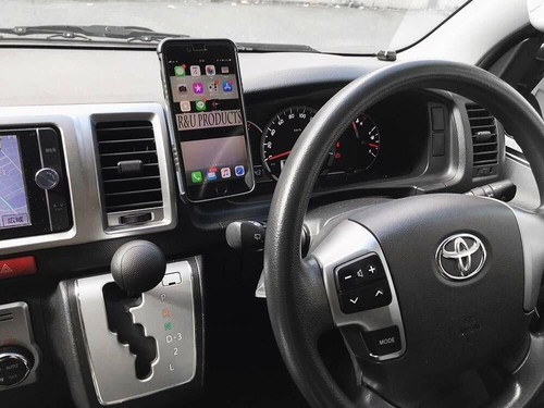 TOYOTA HIACE 200 4-4.5 model Smart Phone Magnet Mounts Holders Made in JAPAN - Picture 3 of 5