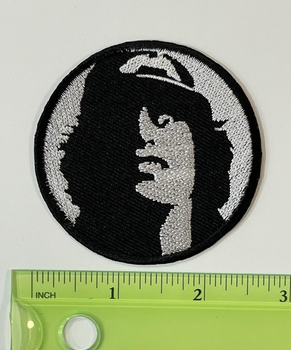ROCK METAL ALTERNATIVE MUSIC BAND IRON ON PATCHES METALLICA KISS ACDC AND MORE - Picture 6 of 51