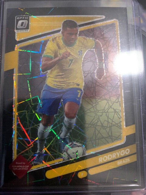 2021-22 Panini Donruss Road to Qatar Optic Black Velocity Prizm /25 Rodrygo