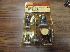 Lemax Village Music Band Figurine Accessory Christmas Town Lamp Display Set