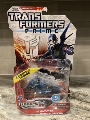 Hasbro Transformers Prime Series 2011 Arcee Robots in Disguise Sealed New