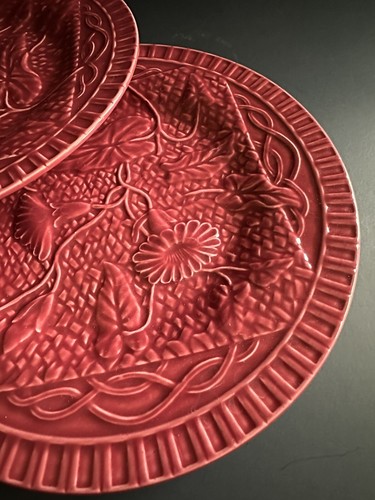 Bordallo Pinheiro Red Morning Glory Majolica Dinner Plates 9.5” Set of 3 Plum - Picture 13 of 24
