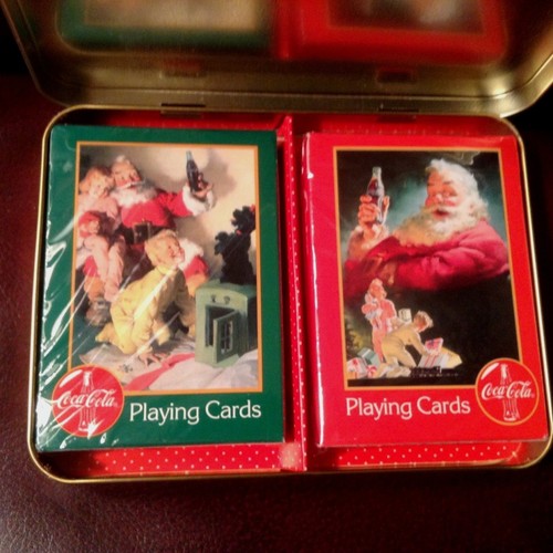 1996 Coca Cola Nostalgia Playing Cards in a collectible Tin - Christmas Santa - Picture 3 of 5