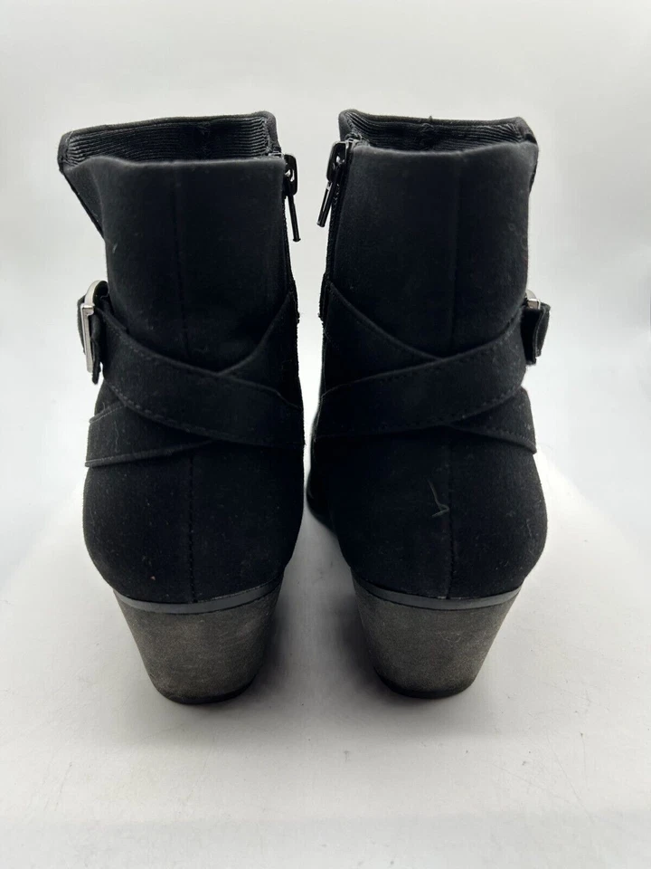 LifeStride Roxanne Bootie Women's Sz 10W Black Buckle Pointed Toe Ankle Boot - Image 4 of 4