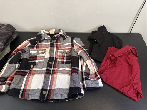 Boys size 8 Clothing Lot Shirt Pants Jeans Sweats Jacket Coat 26pc - Picture 4 of 21