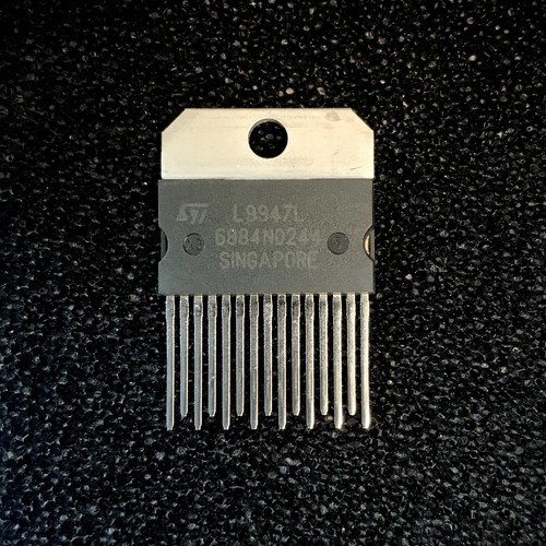 L9947L Motor Driver, Quad Half-Bridge and Single High-Side, Multiwatt-15, ST - Picture 2 of 2