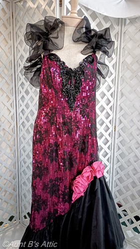 Vintage 80's Loralie Original Fabulous Fuchsia/Black Sequin Bead & Lace Gown 16 - Picture 2 of 10