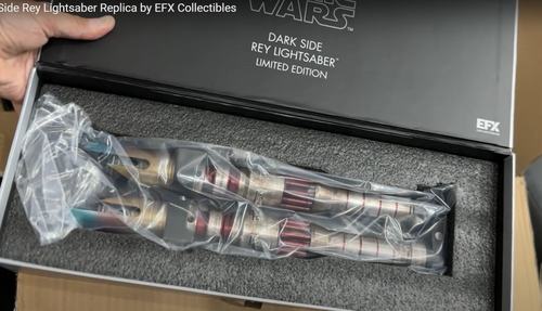 Star Wars: The Rise of Skywalker Dark Side Rey Lightsaber Limited 500 ONLY - Picture 3 of 9