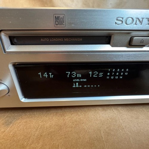 SONY MDS-J3000 MiniDisc MD Deck Recorder Tested w/Remote from japan - Picture 3 of 11