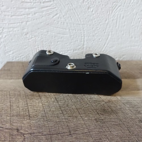 Media funda de cuero Nikon CF-27D para FM, FM2N, FE Y FE2 - Imagen 4 de 4