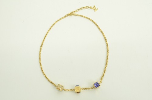 Authentic Louis Vuitton White Purple Gemstone Cube Charm Logo Monogram Necklace - Picture 2 of 12