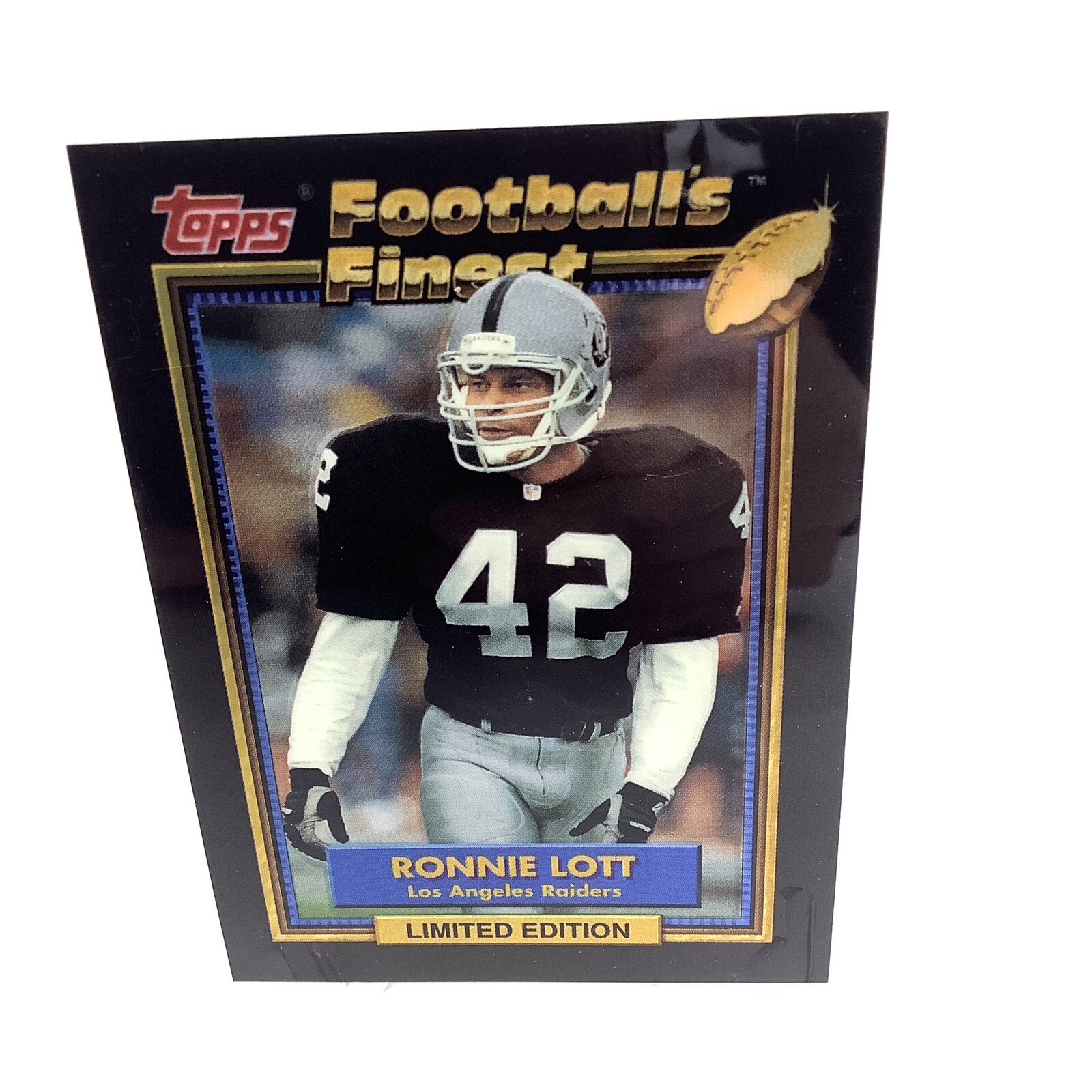 1992 Topps Football's Finest Ronnie Lott . Los Angeles Raiders #15