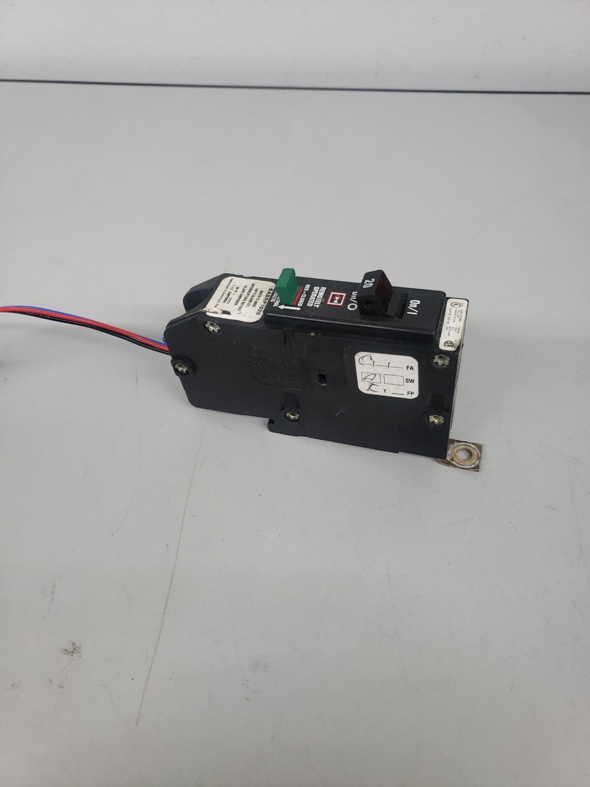 Cutler Hammer babrp1020 1 POLE 20 AMP Remote Control Circuit Breaker | eBay