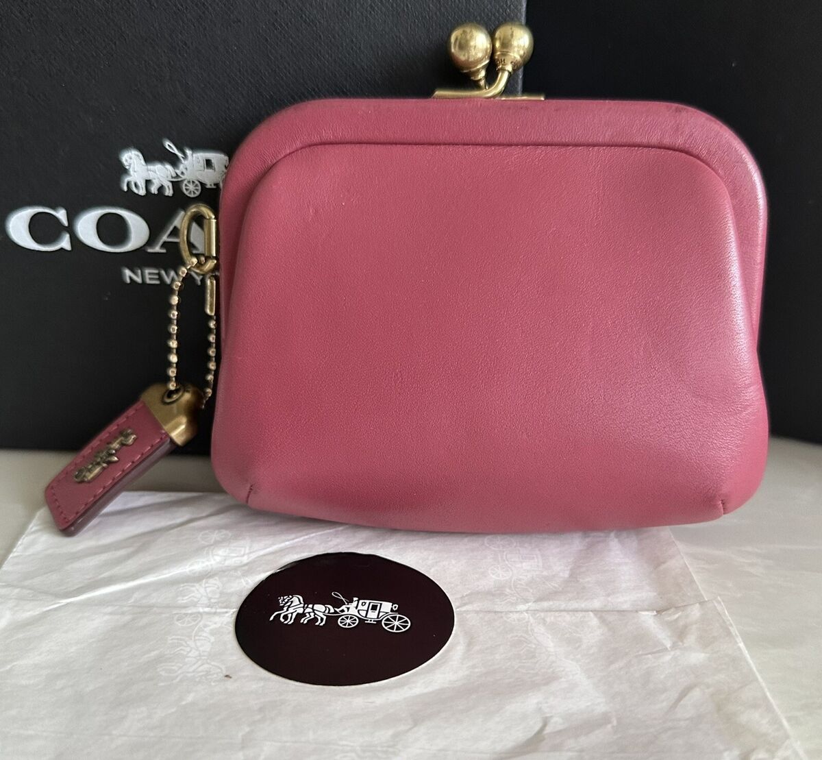 COACH 1941 DUSTY PINK KISSLOCK COIN CASE PURSE GOLD 68326 | eBay COACH 1941 DUSTY PINK KISSLOCK COIN CASE PURSE GOLD 68326 | eBay
