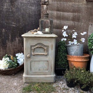 Touch of Gold Ornate Rustic Grey Painted Country Vintage Bedside Cabinet Table 