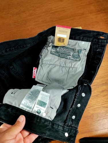 Levi's 501 PANTALONCINO DONNA NUOVO CON ETICHETTE taglia 30 nero bottone mosca vita alta taglio - Foto 6 di 6