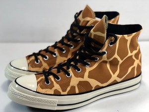 giraffe print converse