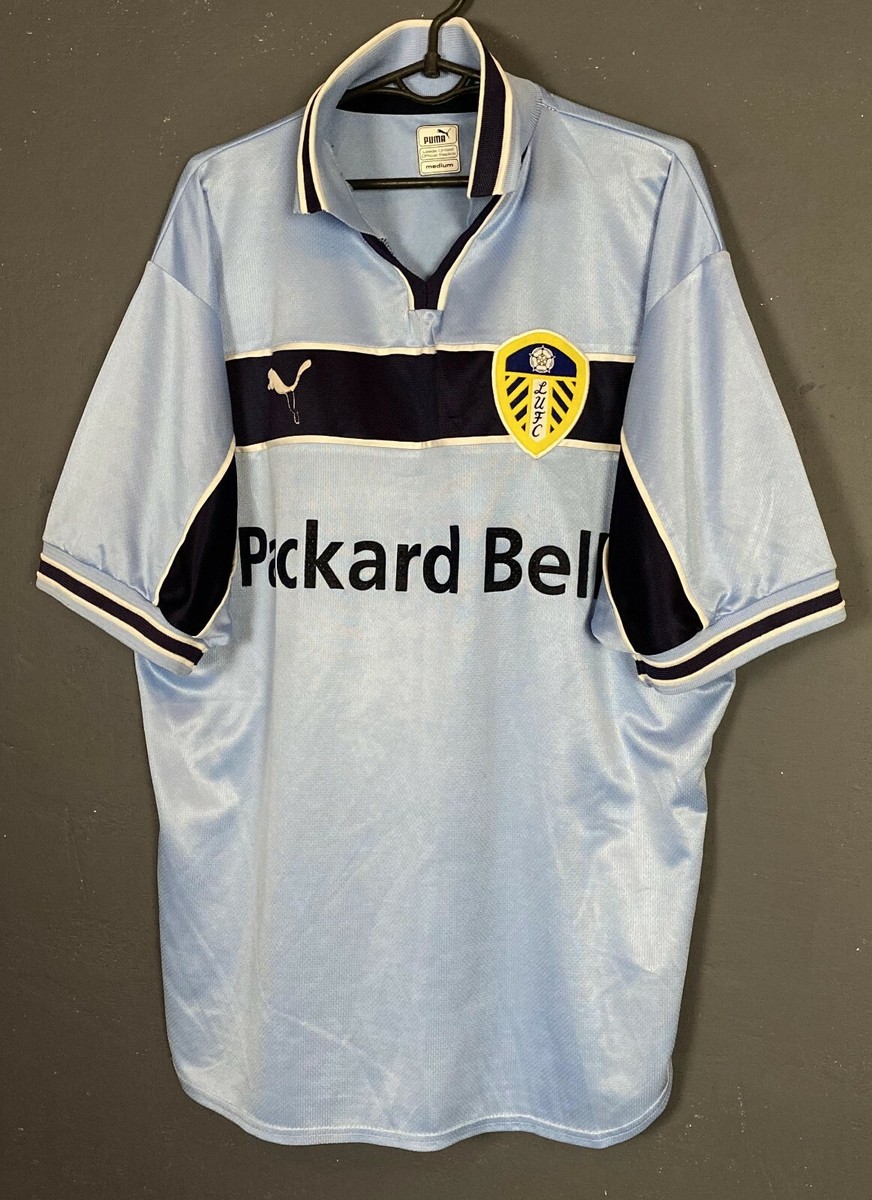 VINTAGE PUMA MEN'S FC LEEDS UNITED 1999/2000 SOCCER FOOTBALL
