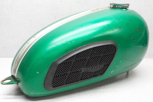 VINTAGE TRIUMPH GAS TANK (DAMAGE DENTS DINGS) - Picture 12 of 24