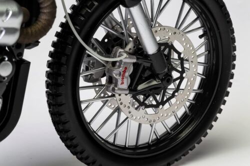 Corgi James Bond 007 Triumph Scrambler 1200 No Time to Die 1:12 Scale CC08401 - Picture 13 of 14