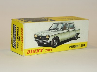 REFABRICATION BOITE PEUGEOT 204 DINKY TOYS spain 1970