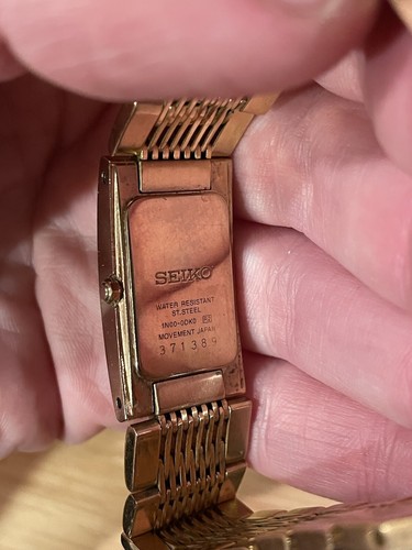 Vintage Seiko, Gold Tone, 1N00-0DK0, Butterfly Clasp, Dial 371389 Ladies Watch - Picture 5 of 6