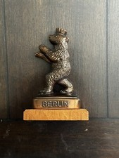 VINTAGE 1960 BERLIN BEAR GERMANY BEAR WOOD BASE 5  