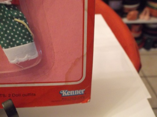 1981 Strawberry Shortcake berry Wear 2 Doll Outfits- NOS - Picture 9 of 9