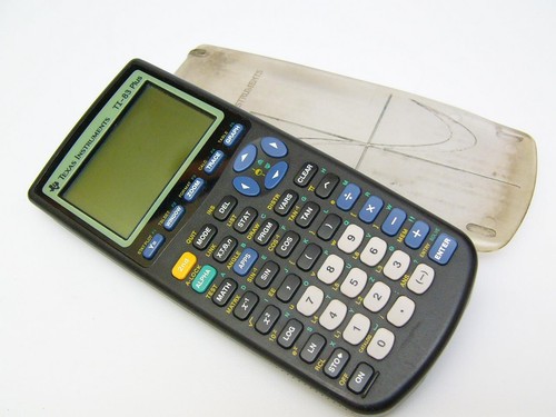 Texas Instruments TI-83 Plus graphischer Taschenrechner - Bild 1 von 2