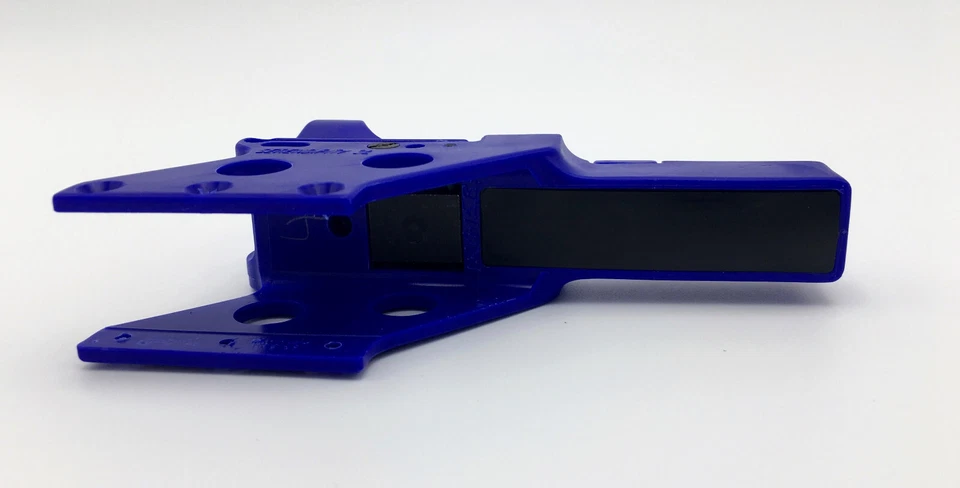 C-MORE Serendipity Punto Rojo Holográfico, Interruptor Estándar 4-MOA Azul/Ancho 1" Foto 3 de 4