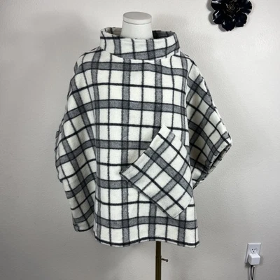 World Market Poncho Jacket Womens One Size White Plaid Fleece Pockets Boho - Image 1 of 4