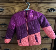 Under Armour Cold Gear Size 6 Zip Hood Puffer Jacket Color Block Girls