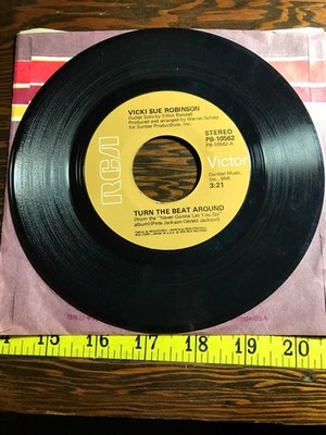 Vicki Sue Robinson: Lack of Respect / Turn the Beat Around RCA Victor PB-10562