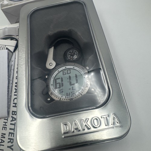 Dakota Digital Backpacker Clip Watch, Alarm, Stopwatch, Timer and Dual Time - Picture 2 of 4
