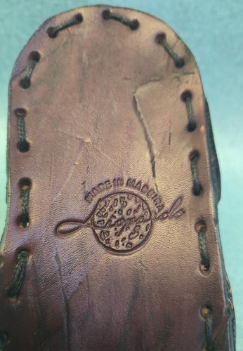 Vintage Handmade Leather Miniature Shoe – Made in Madeira – Folk Art Souvenir - Picture 8 of 10
