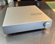 NuForce DAC-80 Digital Audio Converter w Remote Control Manual Cords Packaging