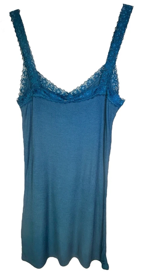 Camiseta regata Anthropologie com alça de renda X pequena 0 2 com nervuras em camadas $69 - Imagem 3 de 4