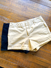A New Day Women's Chino Shorts - Black and Beige Size 12 Stretch Cotton Blend